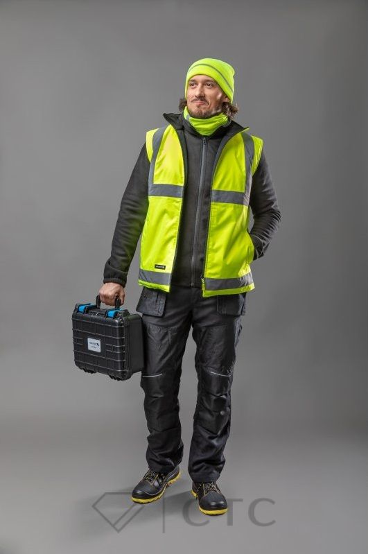 ISEN_HT5K475_czapka_BREG_HT5K235_komin_REMS_HT5K245_kamizelka_PASADER_HT5K382_bluza_NEKAR_HT5K356_spodnie_BERKEL_HT5K565_trzewiki_14