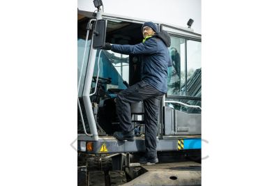 HT5K247_Ren_kurtka-ocieplana_HT5K365_NEKAR_Spodnie-ochronne-granatowe-_HT5K477_ENZ_Czapka-dzianinowa-_HT5K561-MURITZ_Trzewiki-ocieplane_HT5K177_WALD_nauszniki_HT5K228_TOUCH_rekawice_