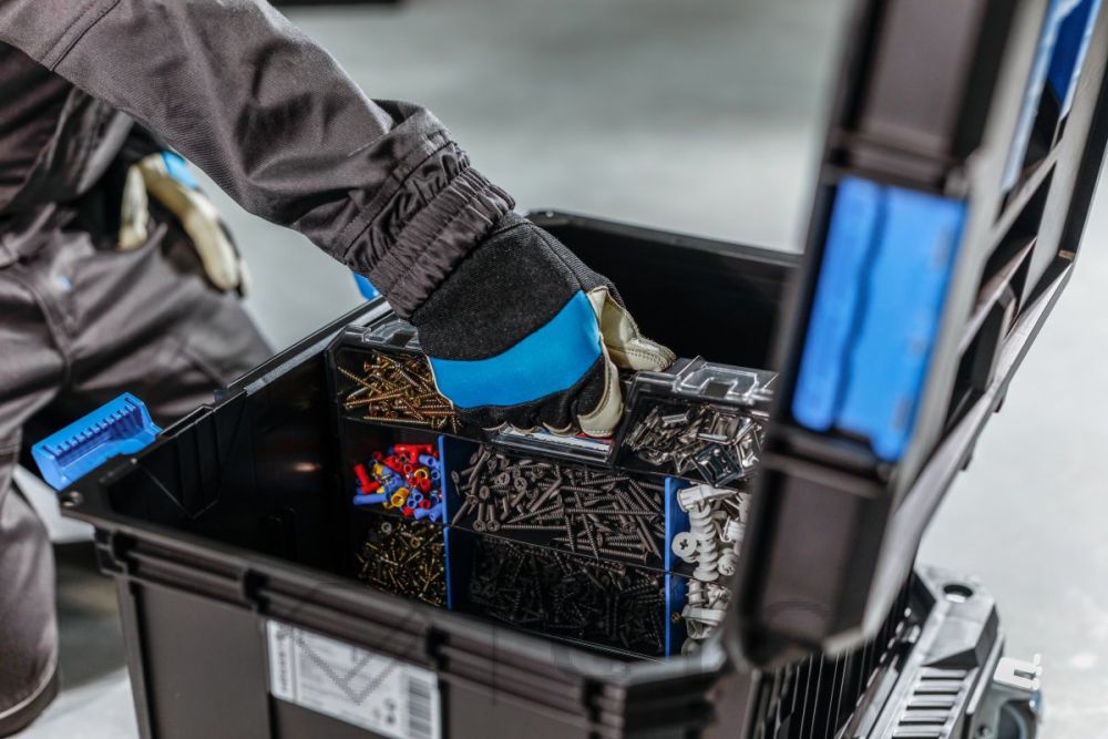 HT7G502_Skrzynia-narzedziowa