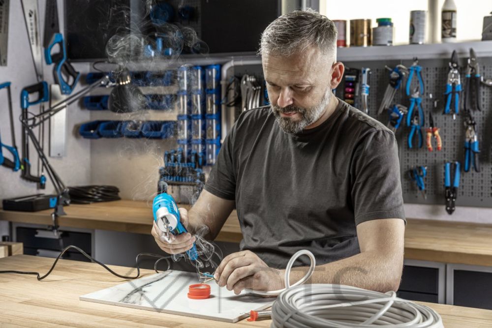 HT2C310_Lutownica-transorfmatorowa-1