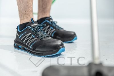 HT5K574_WARNOW_buty