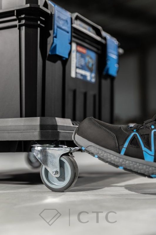 HT7G502_Skrzynia-narzedziowa-HT7G504_Platforma-transportowa-na-kolach-HT5K575-SCHMUTTER-polbuty-ochronne