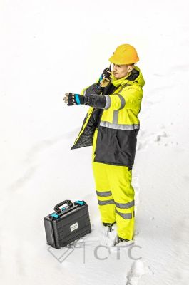 PRIM_HT5K183_kask-ochronny_LEDA_HT5K330_kurtka-ostrzegawcza-parka-ocieplana_JADE_HT5K334_spodnie-ostrzegawcze-ocieplane_9