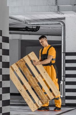 ROSSEL_HT5K339_t-shirt-ostrzegawczy_VOLME_HT5K343_ogrodniczki-ostrzegawcze_BERKEL_HT5K571_trzewiki