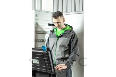 HEINER_HT5K249_kurtka-przeciwdeszczowa_VILS_HT5K_411_t-shirt_HT7G010_skrzynka-hermetyczna-1