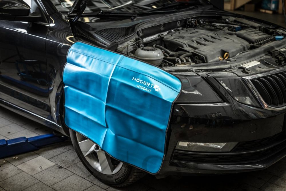 HT8G437_Magnetyczna-mata-ochronna_1