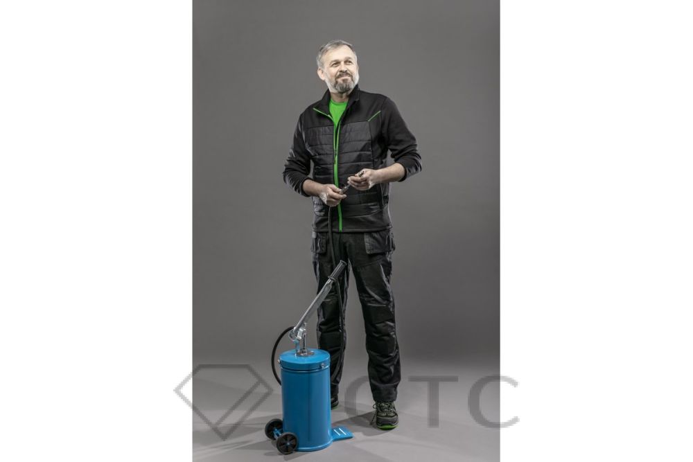 HT5K411_VILS_T-shirt-bawelniany_HT5K385_LEVIN-Bluza-hybrydowa_HT5K356_NEKAR-Spodnie-ochronne_HT5K564_HOSEL-Trzewiki-ochronne