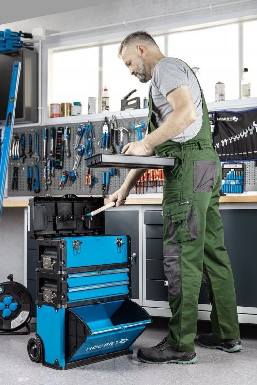 HT7G080_Wozek-narzedziowy_RUWER_HT5K360_ogrodniczki-ochronne_NAAB_HT5K567_polbuty-ochronne_VILS_HT5K425_t-shirt-bawelniany_5