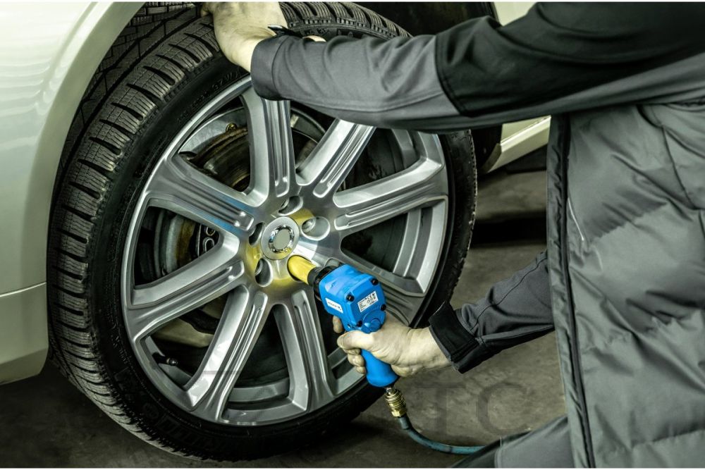 HT4R621_Klucz-pneumatyczny-udarowy