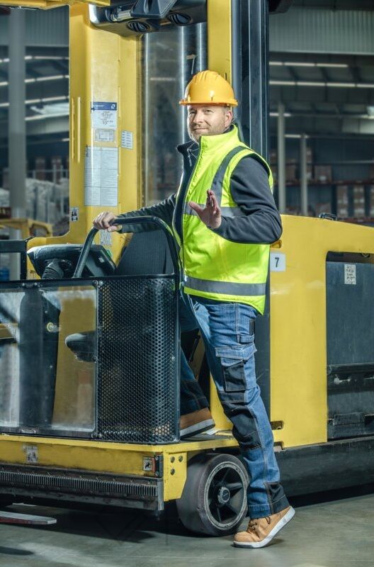 HT5K355_EMS-spodnie-jeans_HT5K245_REMS-kamizelka-ostrzegawcza-dwustronna