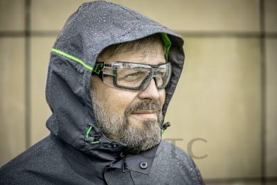 HEINER_HT5K249_kurtka-przeciwdeszczowa_LOTZEN_HT5K011_okulary_2