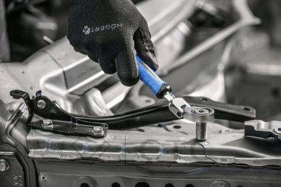 HT1R395-Klucz-z-grzechotka-i-przegubem-z-wymiennymi-adapterami_1