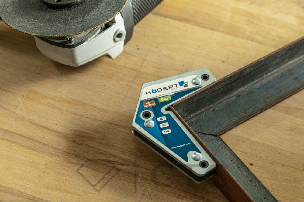 HT3B665_magnetyczny-katownik-spawalniczy-typu-L-1