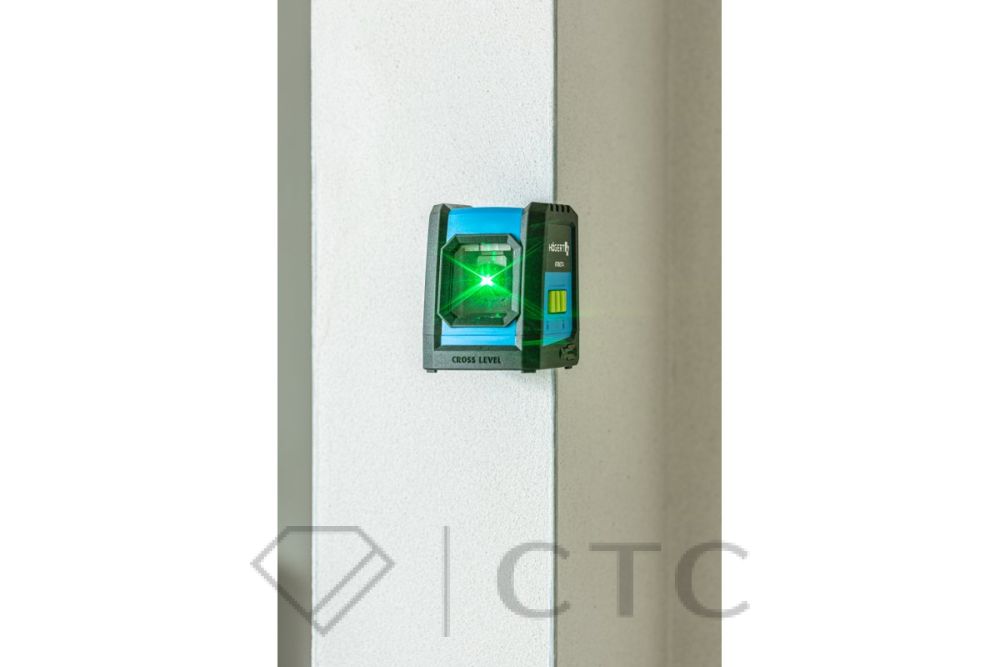 HT4M074_Poziomnica-laserowa_1