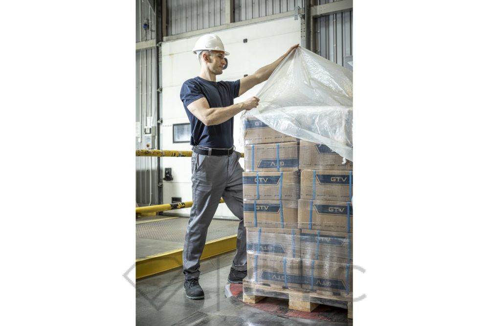 PRIM_HT5K180_kask-ochronny_VILS_HT5K427_T-shirt-balelniany_ORKE_HT5K446_PASEK-PARCIANY_FABIAN_HT5K312_spodnie-ochronne_NAAB_HT5K_15