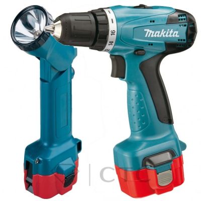 Аккумуляторная дрель-шуруповерт Makita 6261DWPLE