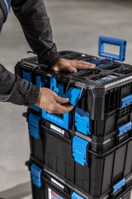 HT7G500_Zestaw-skrzyn-4w1-HT7G501_Skrzynia-narzedziowa-na-kolach-HT7G502_Skrzynia-narzedziowa-HT7G503_Organizer-z-pokrywa-z-poliwe-HT7G508_Organizer-walizkowy-wysoki-HTM_3_1