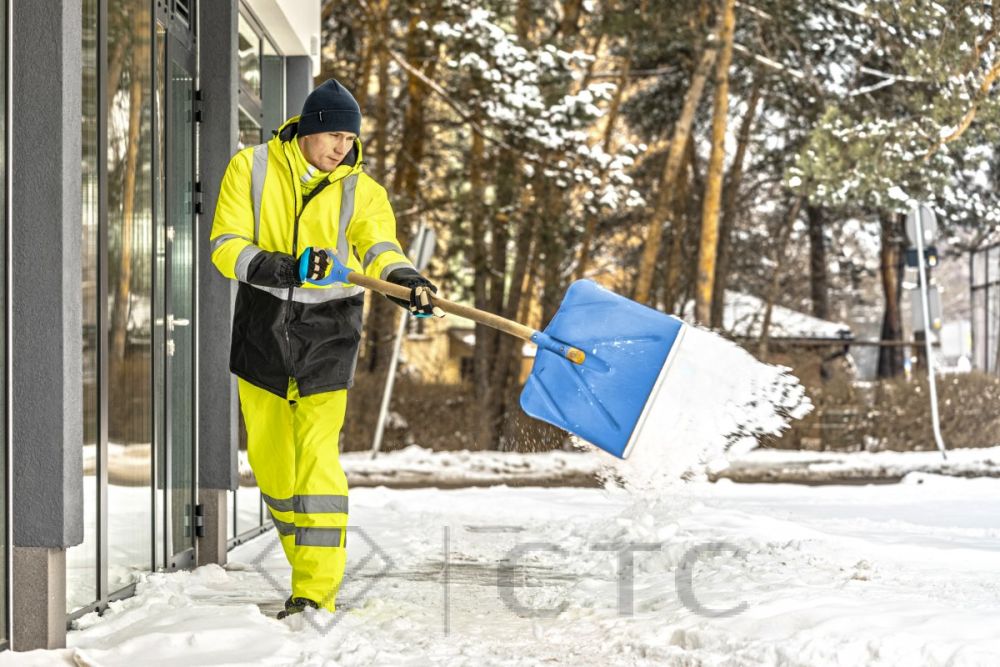 ENZ_HT5K473_czapka-zimowa_LEDA_HT5K330_kurtka-ostrzegawcza-parka-ocieplana_JADE_HT5K334_spodnie-ostrzegawcze-ocieplane