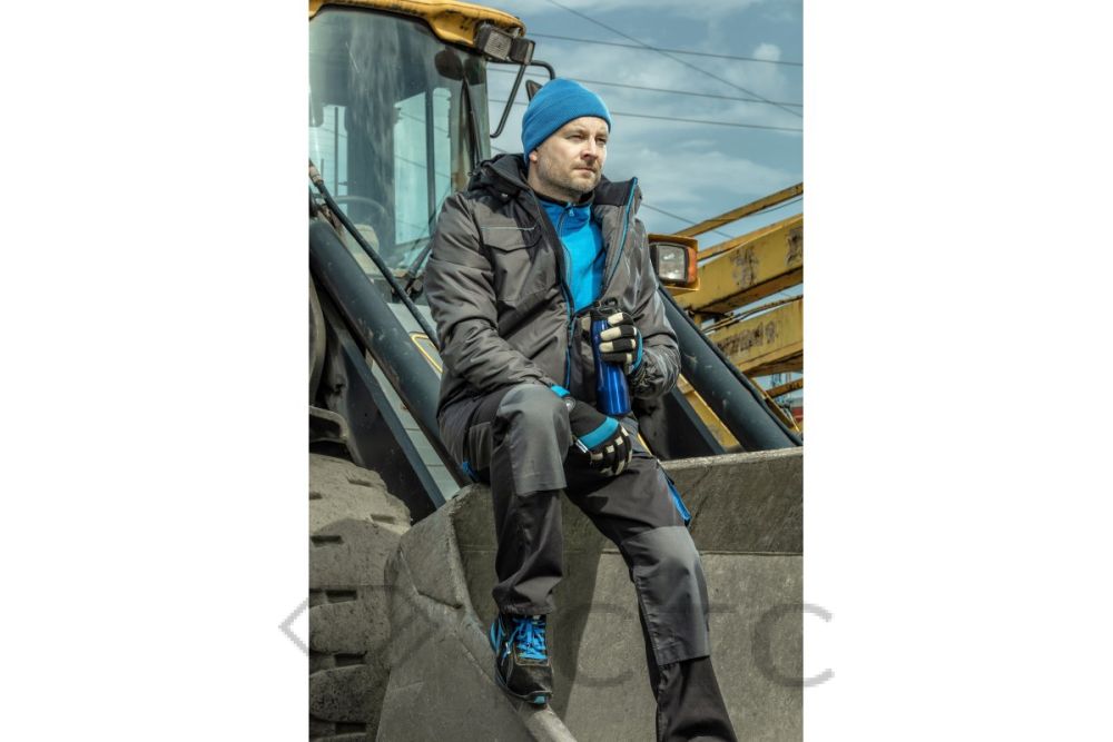 HT5K274_HT5K471_Spodnie-robocze__HT5K471Ren-kurtka-ocieplana-grafitowa_HT5K241_ENZ-czapka-dzianinowa-rozmiar-uniwesalny-kolor-niebieski-1