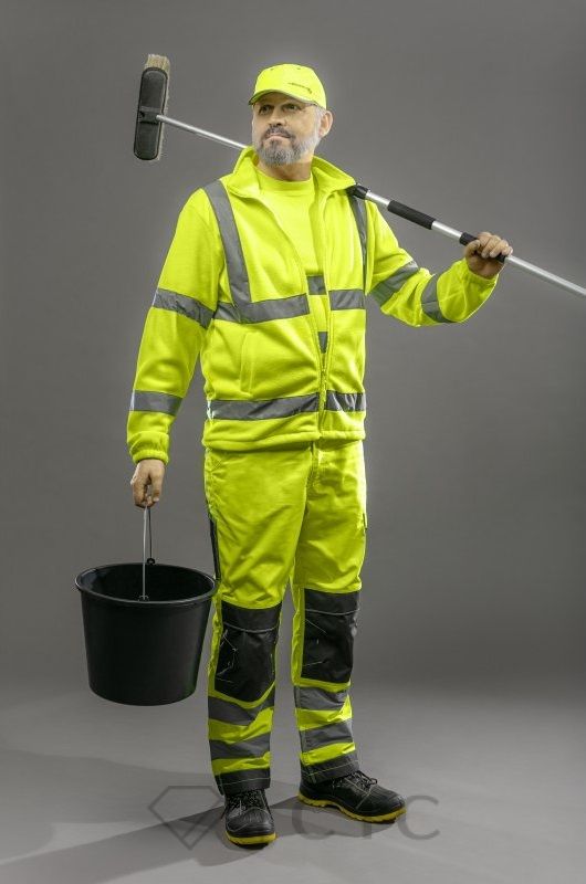 HT5K187_EGER_Czapka-z-daszkiem_HT5K233_ROSSEL-T-shirt_ostrzegawczy_HT5K376_ALAND_Bluza-ostrzegawcza-polarowa_HT5K364_WERSE_Spodnie-ostrzegawcze_HT5K565_BERKEL_Trzewiki-ochronne_20